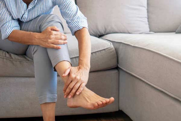 Can Fibromyalgia Cause Foot Pain